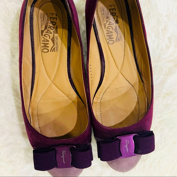 Authentic Salvatore Ferragamo Varina Flats - Picture 9 of 9